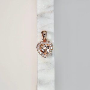 0.20Ctw Diamond Moraganite Center Heart Pendant 14K Rose Gold